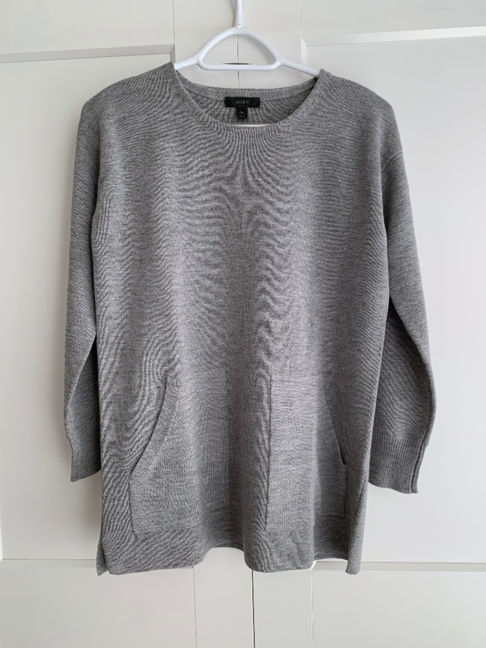 J.Crew Crewneck 100% Merino Wool Sweater Size XS